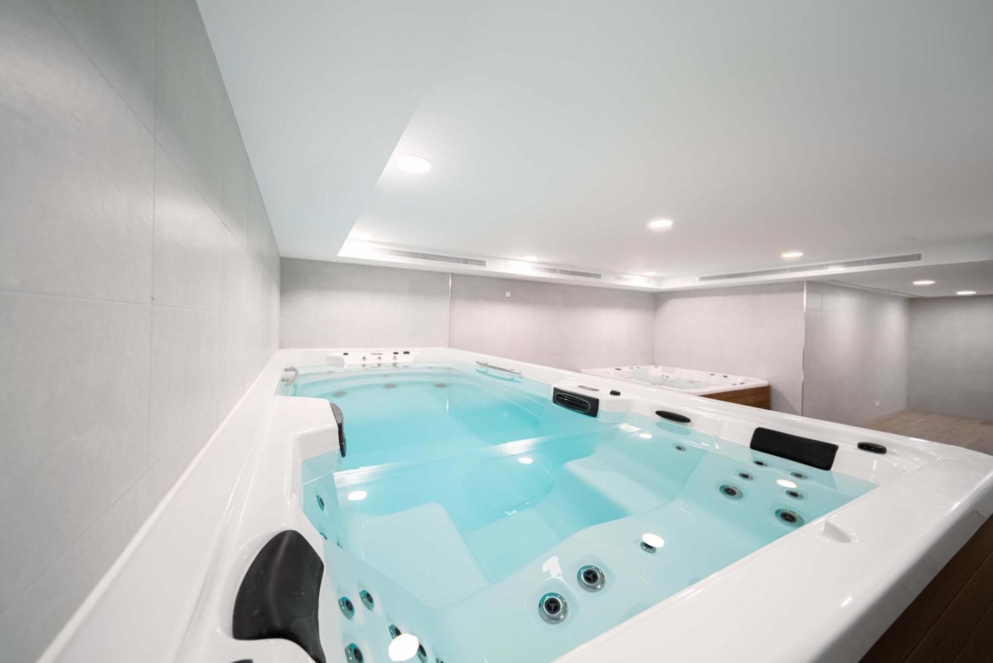 Casa Sol Luxury Rooftop Penthouse Gym Pools Apartamento